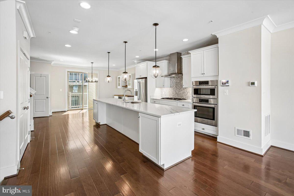 2865 Lowen Valley Road Alexandria, VA 22303 - Photo 16 of 80 Gallery Image 16