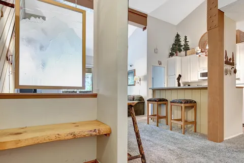 $649,000 | 261 Lakeview Boulevard, Unit 54, Mammoth Lakes, CA 93546