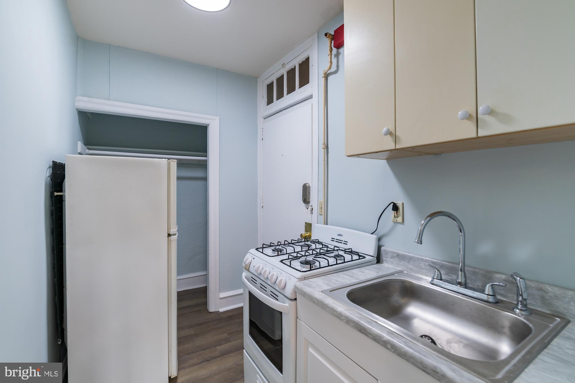 2115 North 63rd Street Philadelphia, PA 19151 - Photo 2 of 4