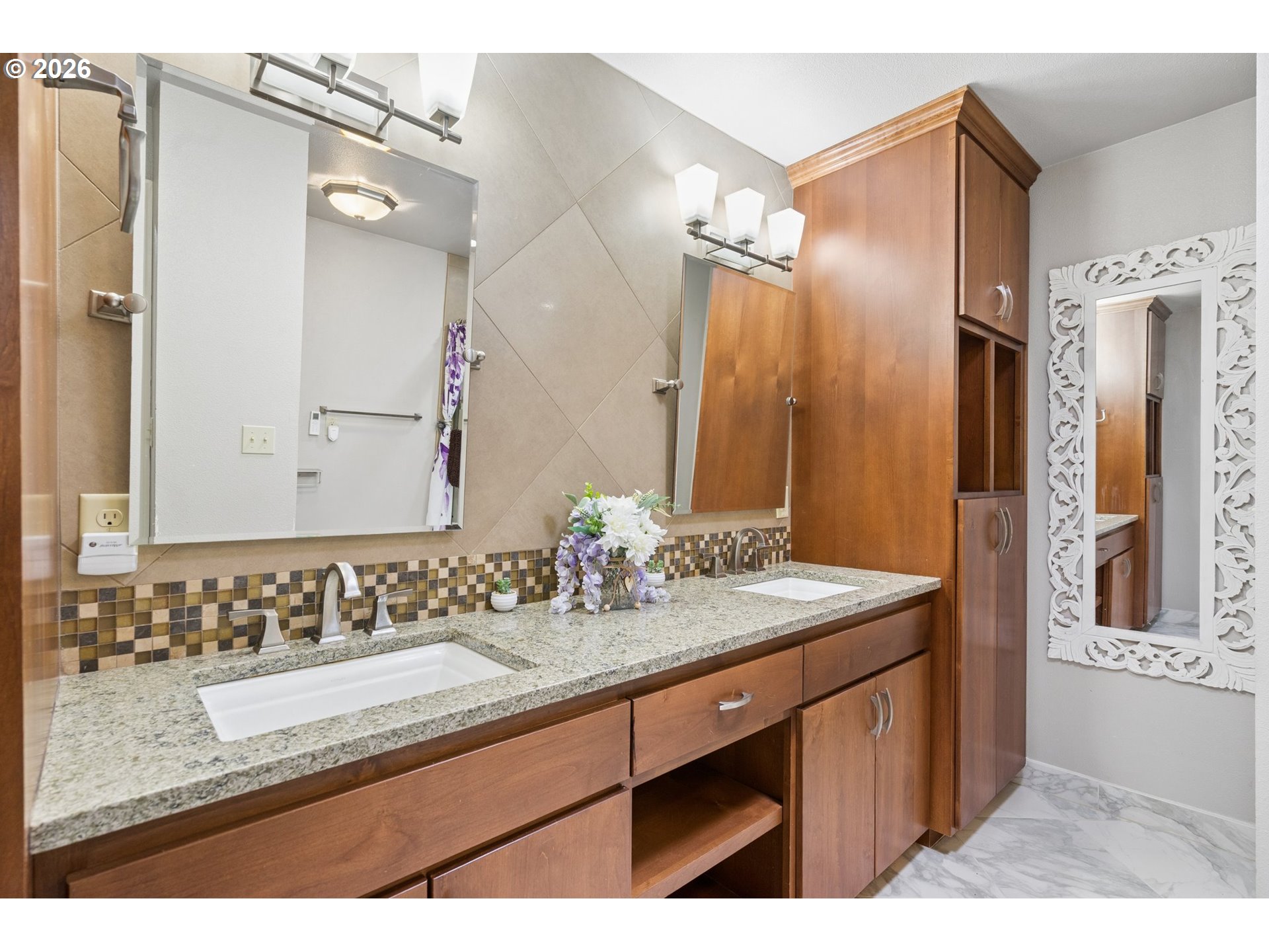 24382 South Elwood Road Colton, OR 97017 - Photo 19 of 44 Bathroom