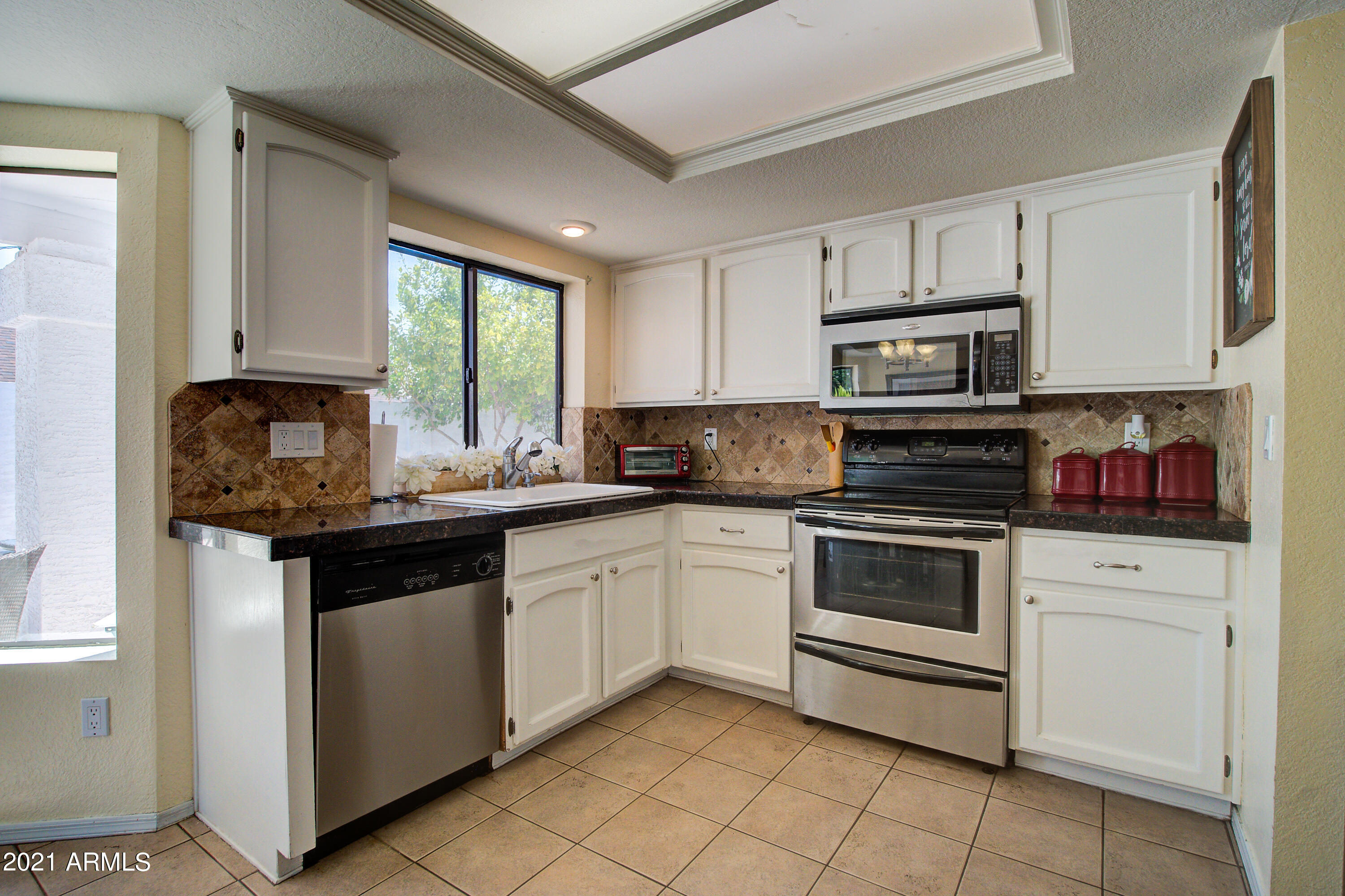 3309 East Clark Road Phoenix, AZ 85050 - Photo 14 of 33 Clark-11