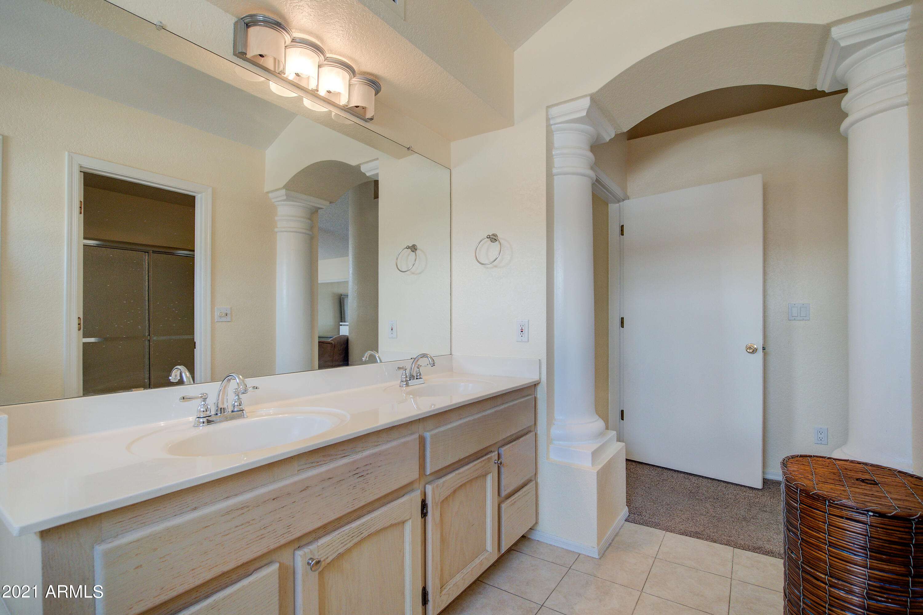 3309 East Clark Road Phoenix, AZ 85050 - Photo 19 of 33 Clark-21