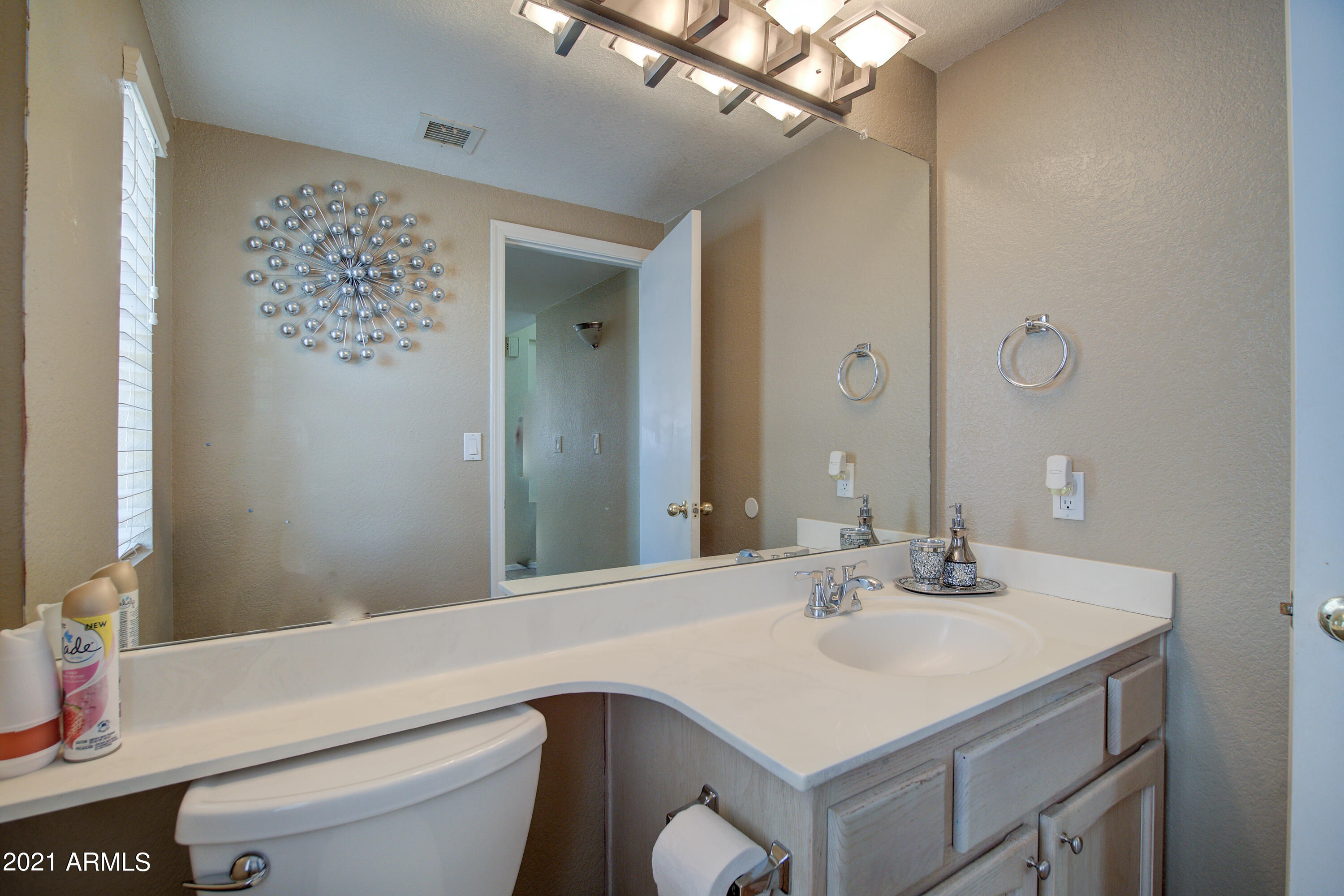 3309 East Clark Road Phoenix, AZ 85050 - Photo 27 of 33 Clark-14