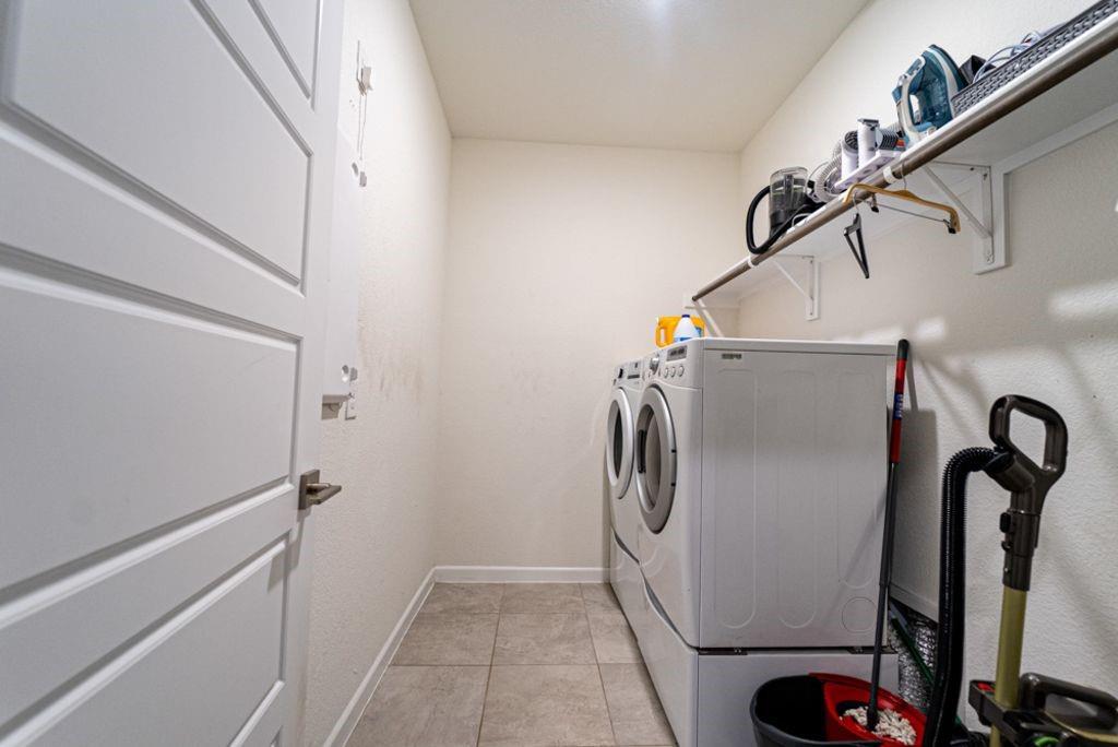 1120 Stallion Lane Justin, TX 76247 - Photo 12 of 33