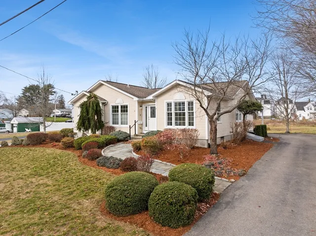 $599,900 | 5 Green Street, Taunton, MA 02780