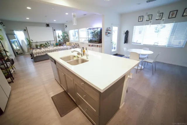 $867,000 | 35875 Esperia Way, Fallbrook, CA 92028