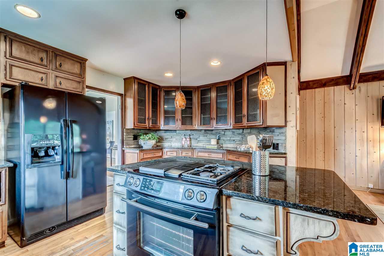 3044 Warrington Road Birmingham, AL 35223 - Photo 16 of 35