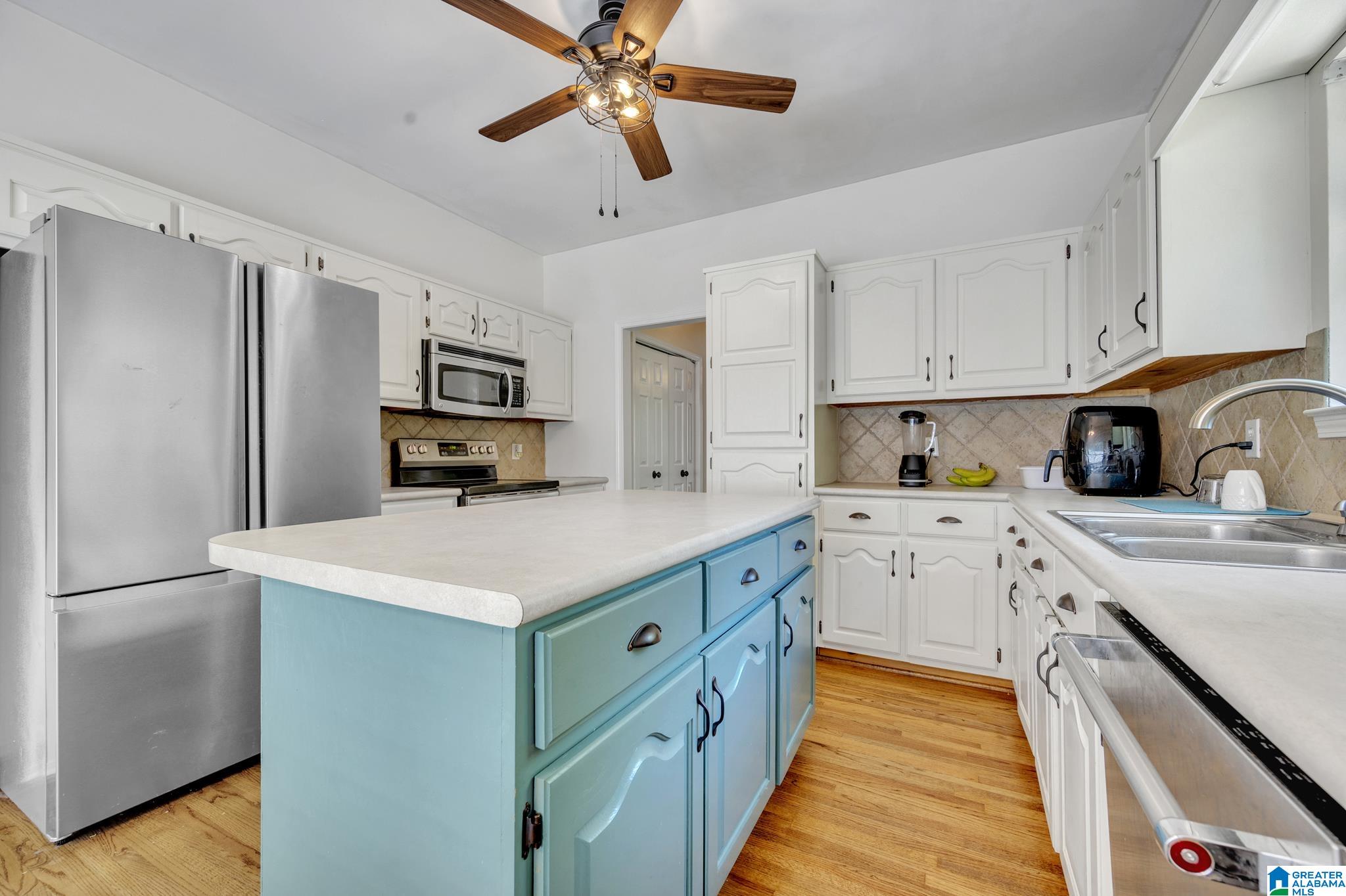 426 Oak Ridge Drive Moody, AL 35004 - Photo 13 of 41