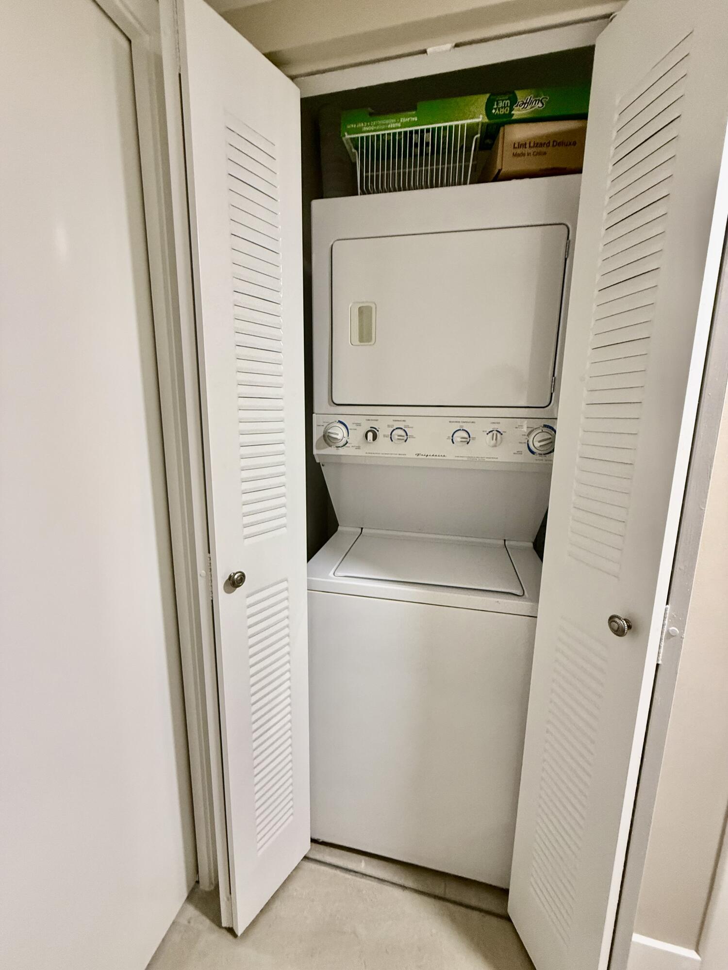 13950 Nesting Way, Unit C Delray Beach, FL 33484 - Photo 21 of 37 IMG_2686