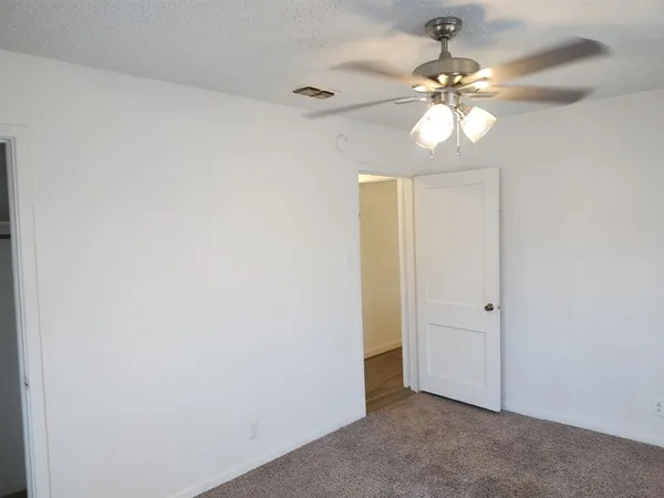 an empty room