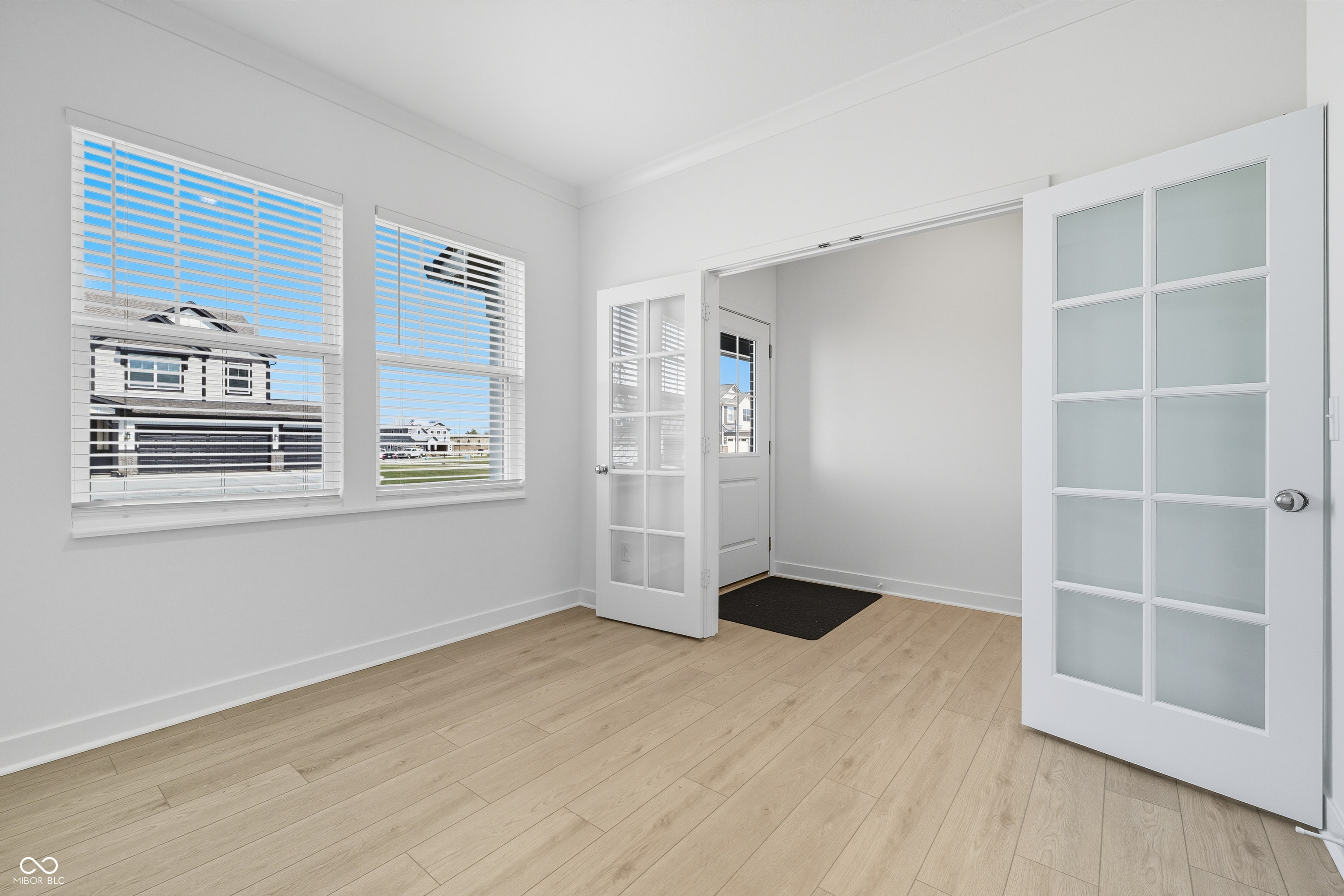 15395 Alperton Road Fishers, IN 46037 - Photo 6 of 45