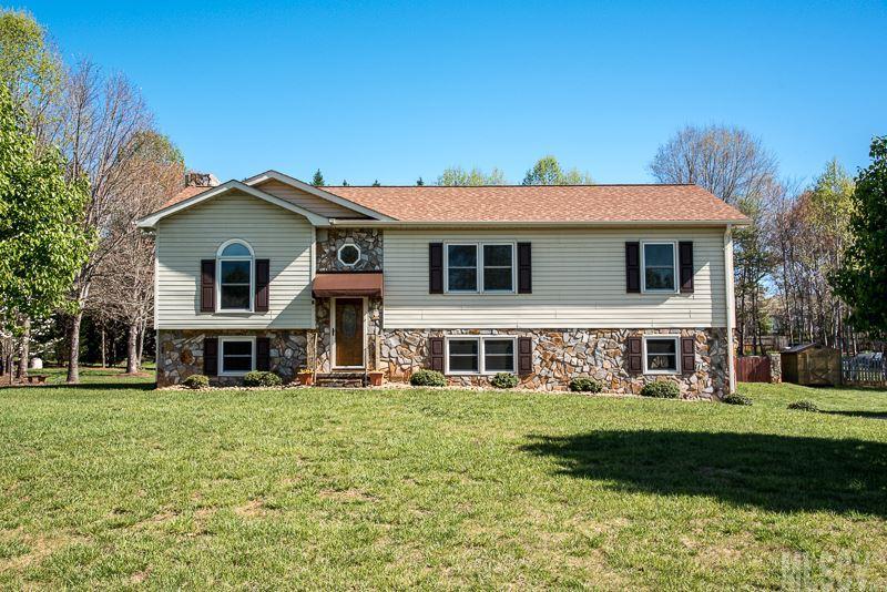 6429 Willowbottom Road Hickory, NC 28602 - Photo 1 of 25 Gallery Image 1