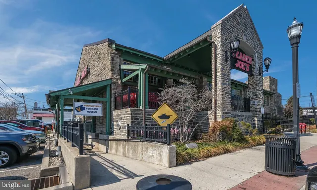 $515,000 | 408 South Olive Street, Media, PA 19063