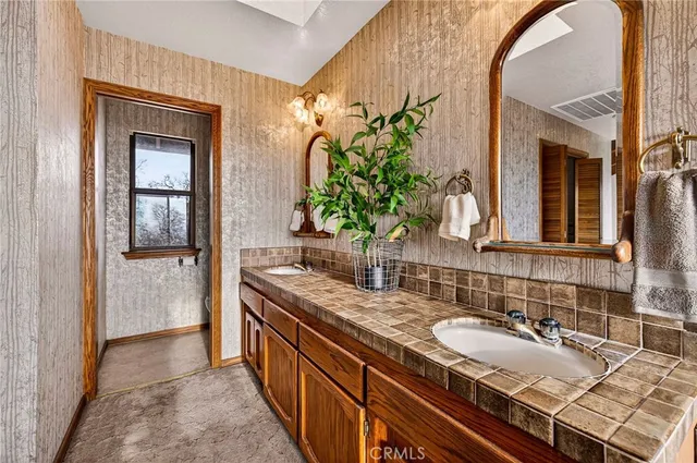 $999,000 | 4139 Hidden Valley Road, Butte Valley, CA 95965