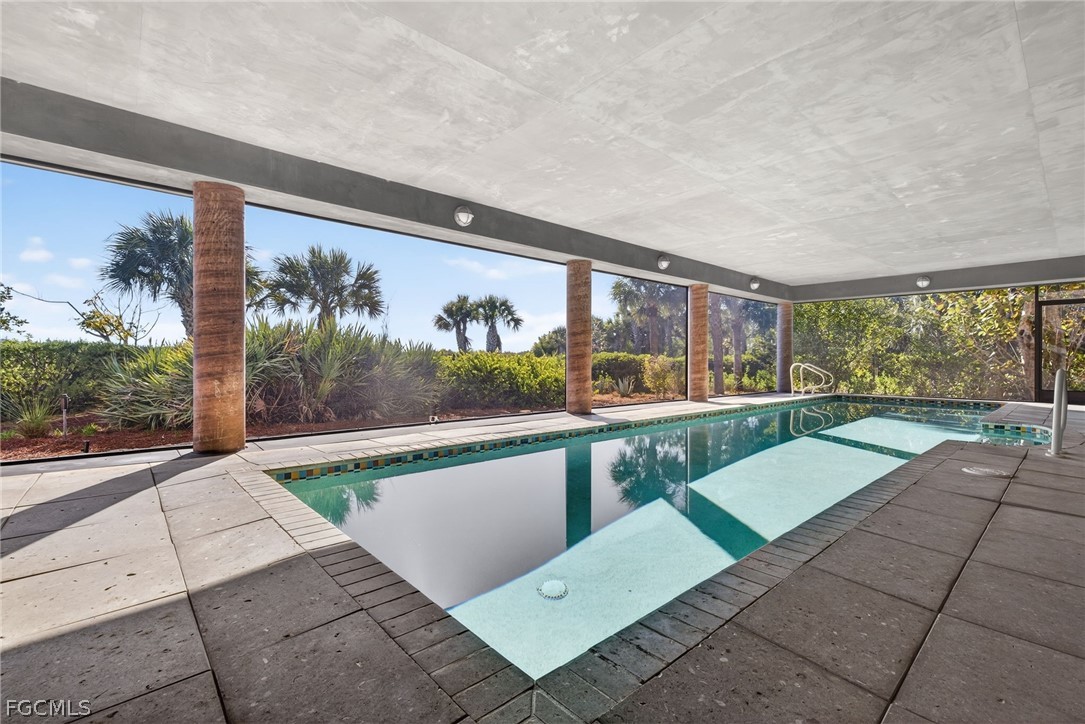 5703 Sanibel Captiva Road Sanibel, FL 33957 - Photo 12 of 50 a view interior of the house