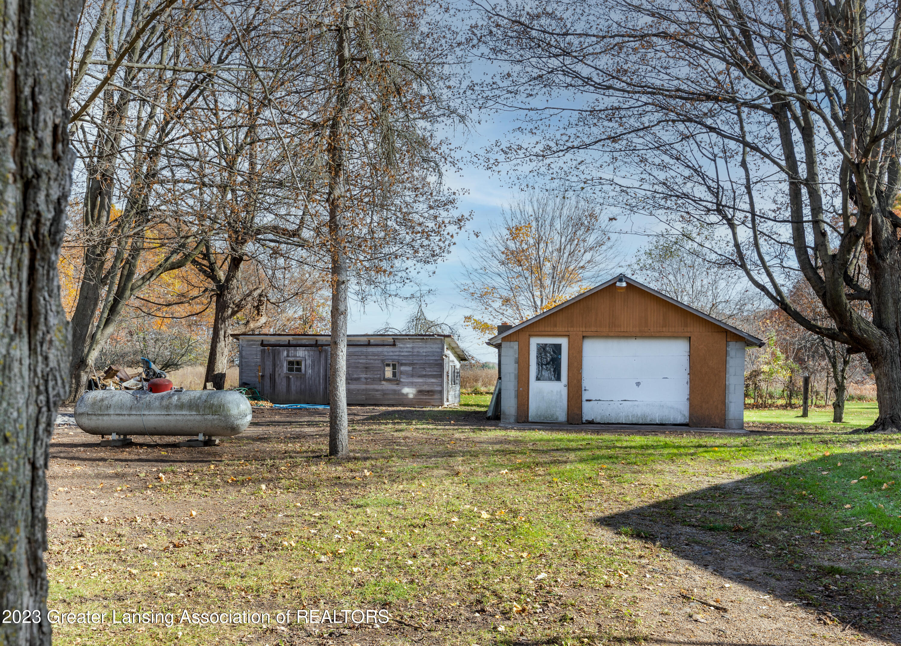 4991 Cooper Road Leslie, MI 49251 - Photo 7 of 18 Garage