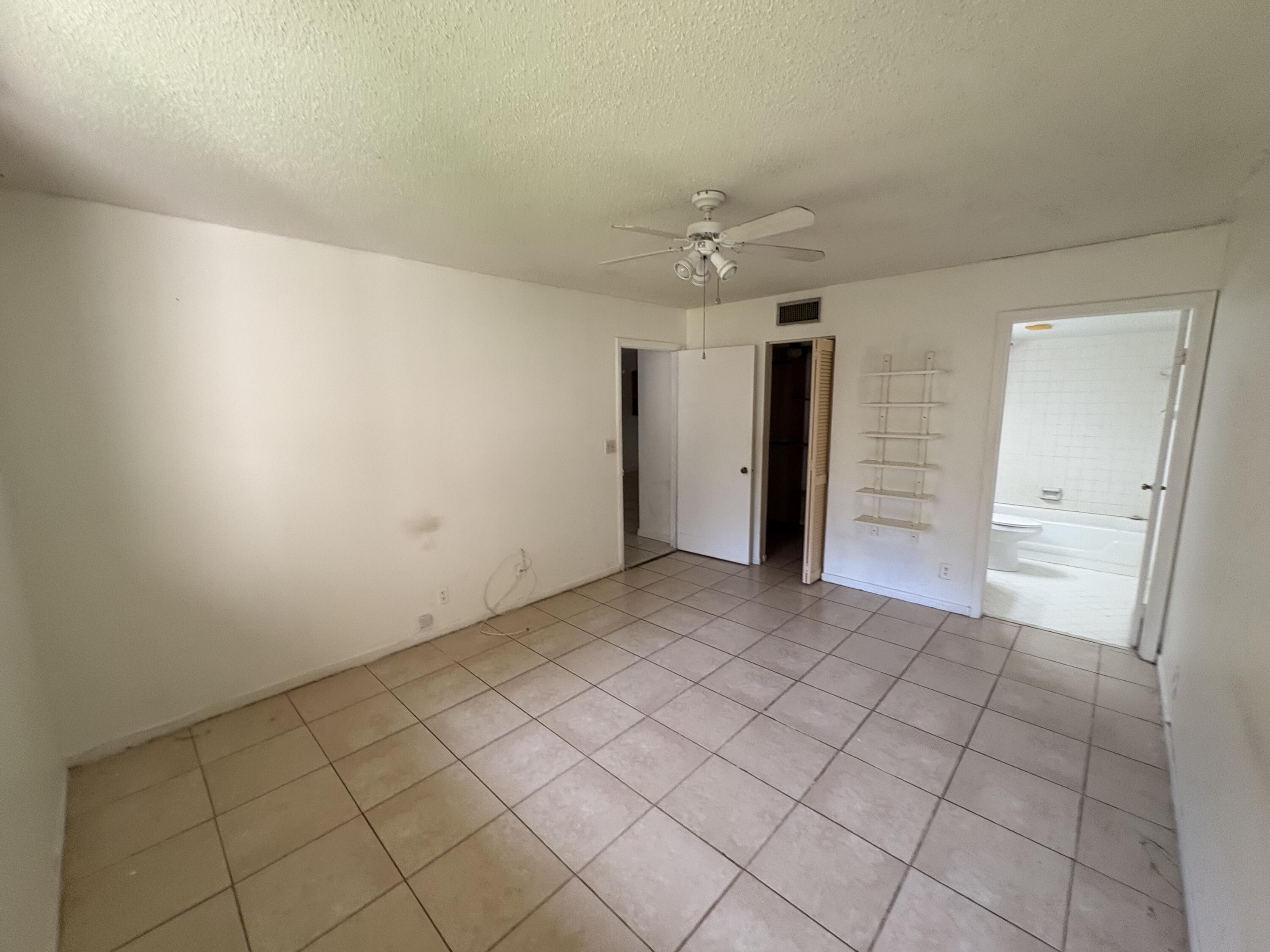 2925 Southwest 22nd Avenue, Unit 202 Delray Beach, FL 33445 - Photo 8 of 14