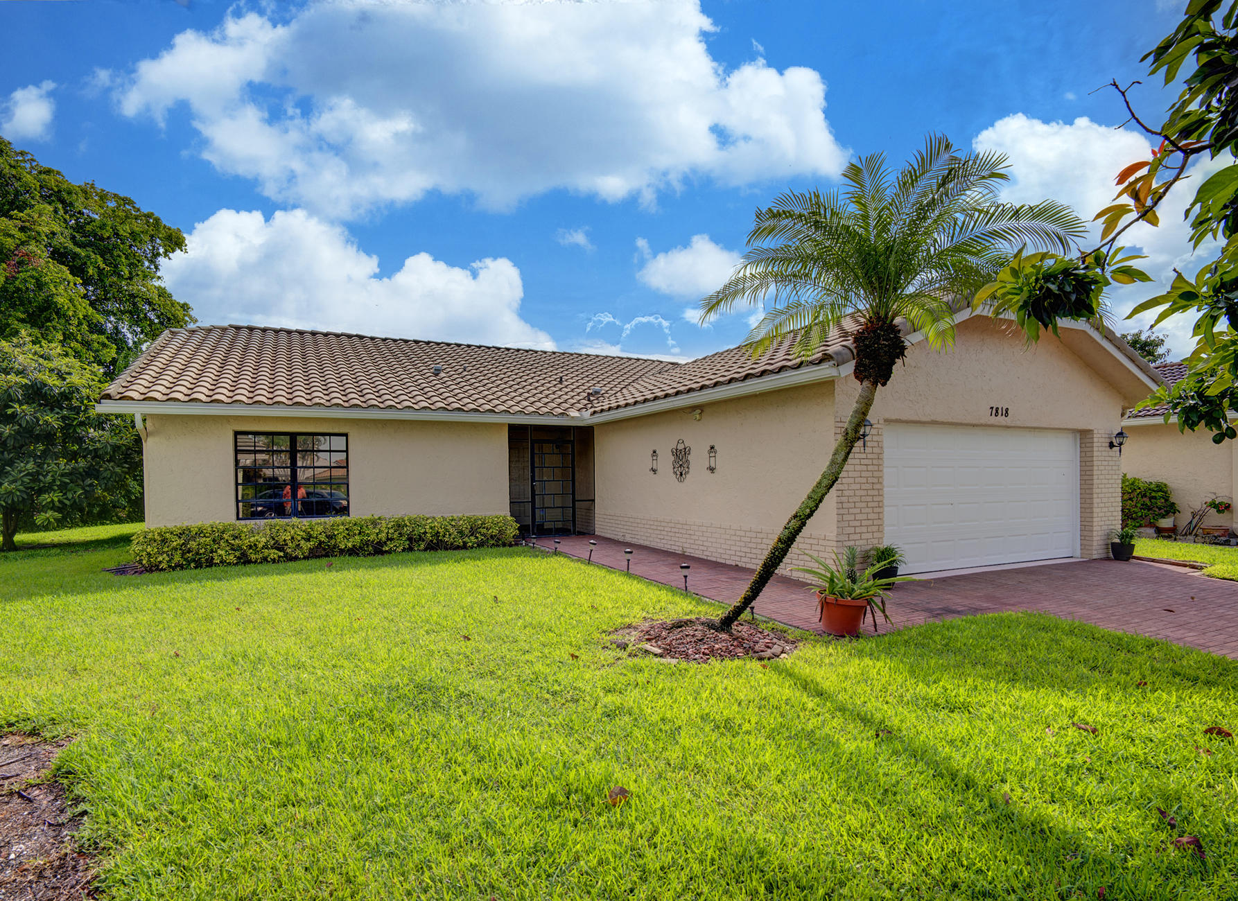 7818 Cloverfield Circle Boca Raton, FL 33433 - Photo 1 of 36 Exterior Front