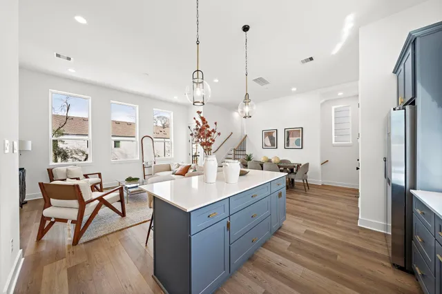 $2,549 | 835 Elkhart Street, Unit D, Houston, TX 77091