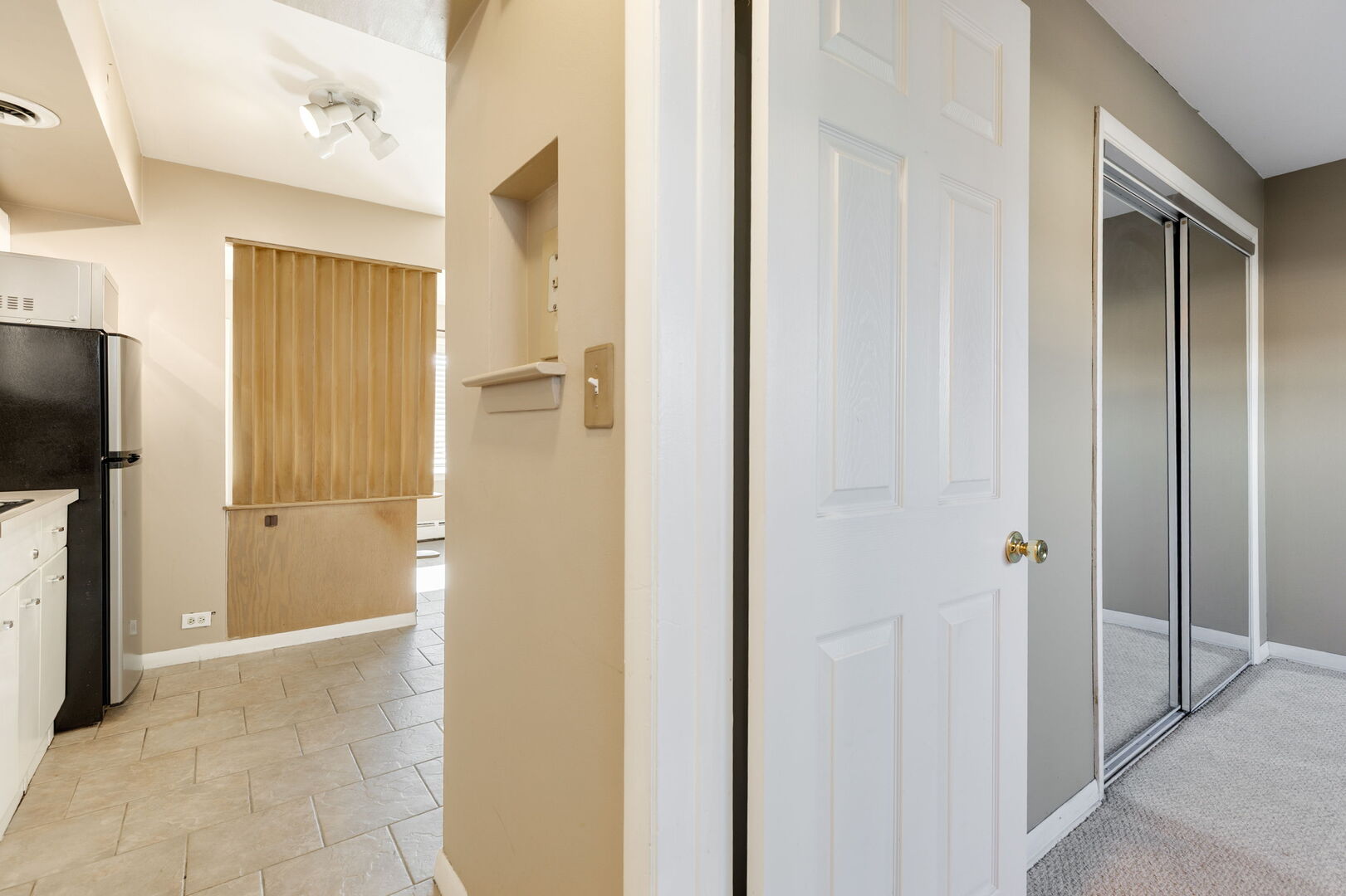 720 North Western Avenue, Unit 4 Park Ridge, IL 60068 - Photo 8 of 13 Gallery Image 8