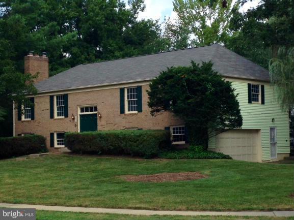 4214 Scotland Road Alexandria, VA 22309 - Photo 1 of 22 Exterior (Front)