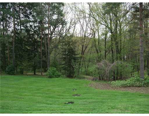 9500 Woodcrest Road Pittsburgh, PA 15237 - Photo 8 of 8 Land.