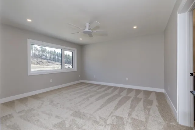 $649,000 | 11 B B Street, Unit B, Hudson, NH 03051