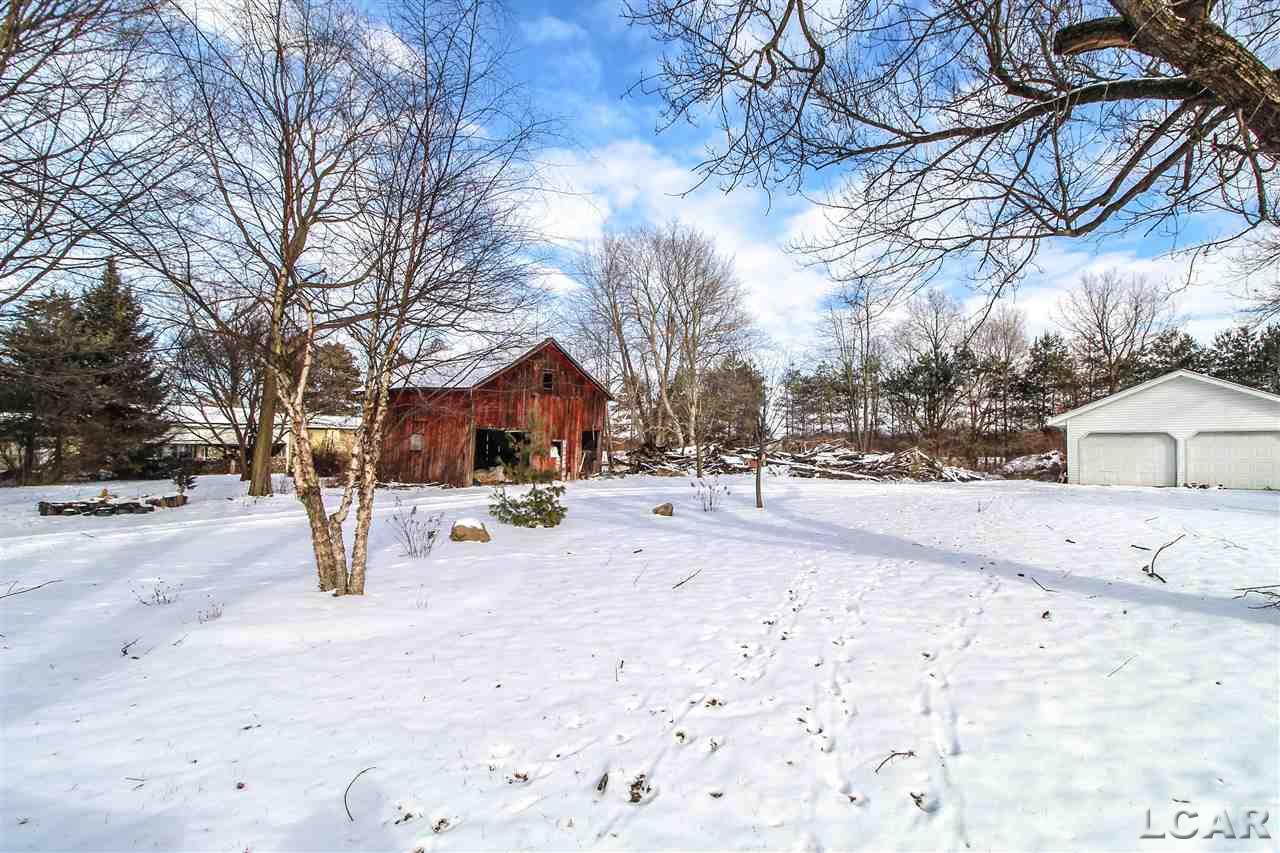 1263 Gady Road Adrian, MI 49221 - Photo 5 of 30