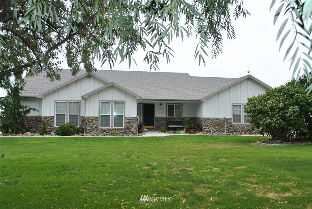 9214 Stonecrest Road Northeast Moses Lake, WA 98837 - Photo 1 of 25 Gallery Image 1