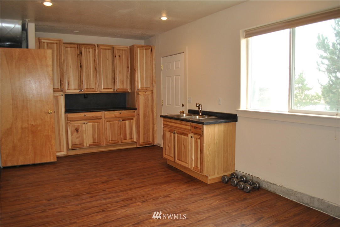 9214 Stonecrest Road Northeast Moses Lake, WA 98837 - Photo 15 of 25 Gallery Image 15