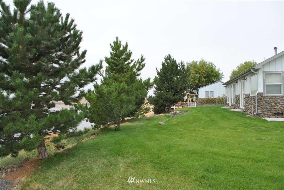 9214 Stonecrest Road Northeast Moses Lake, WA 98837 - Photo 18 of 25 Gallery Image 18