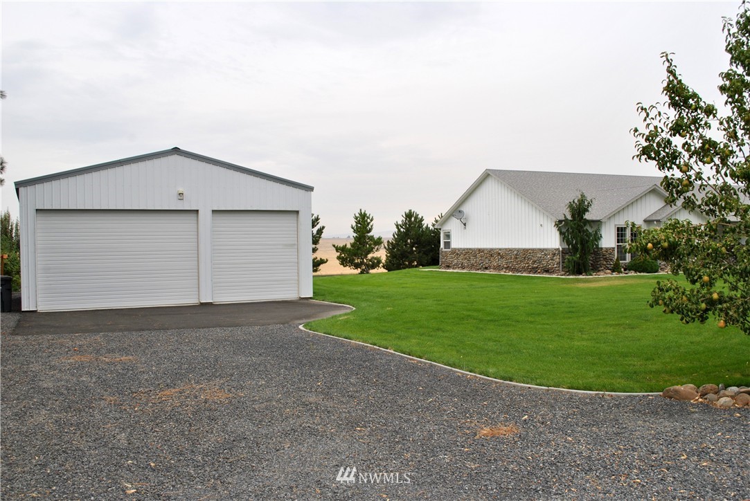 9214 Stonecrest Road Northeast Moses Lake, WA 98837 - Photo 21 of 25 Gallery Image 21