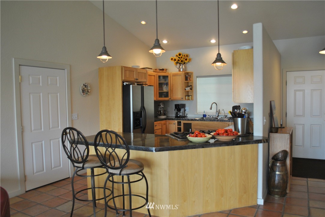 9214 Stonecrest Road Northeast Moses Lake, WA 98837 - Photo 8 of 25 Gallery Image 8