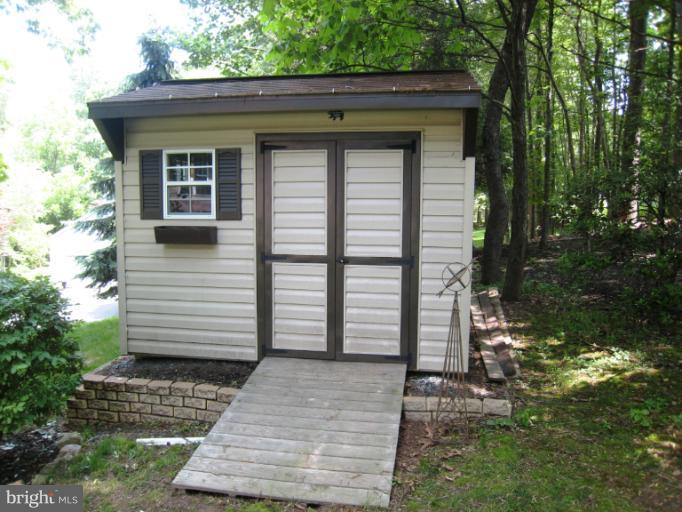 10515 Pot Spring Road Cockeysville, MD 21030 - Photo 13 of 25 Shed