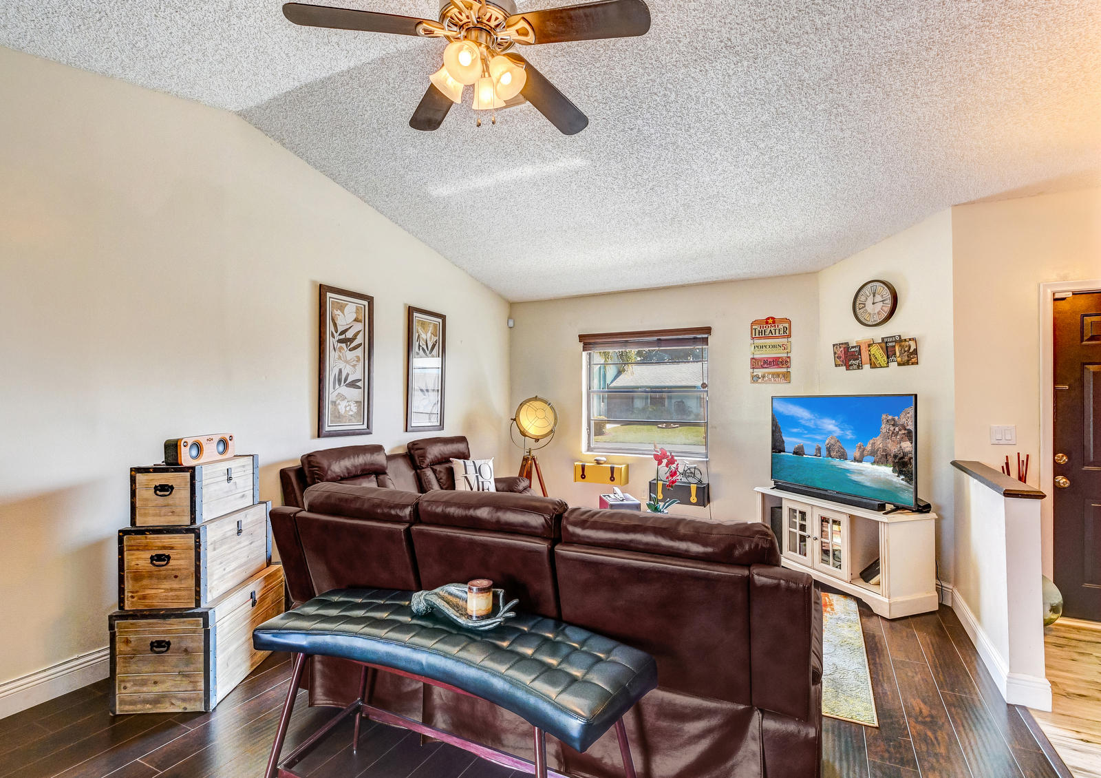 9193 Southwest 20th Street, Unit E Boca Raton, FL 33428 - Photo 13 of 56 Vaulted Ceiling