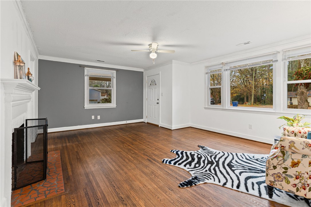 1029 Mc Kinney Street Anderson, SC 29621 - Photo 3 of 29