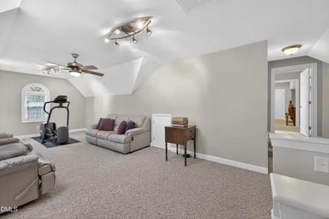 $898,950 | 4613 Cross Brook Lane, Raleigh, NC 27610