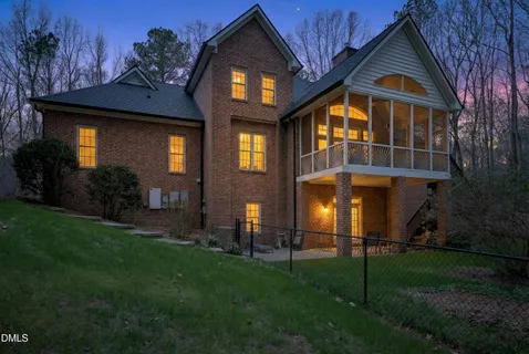 $898,950 | 4613 Cross Brook Lane, Raleigh, NC 27610