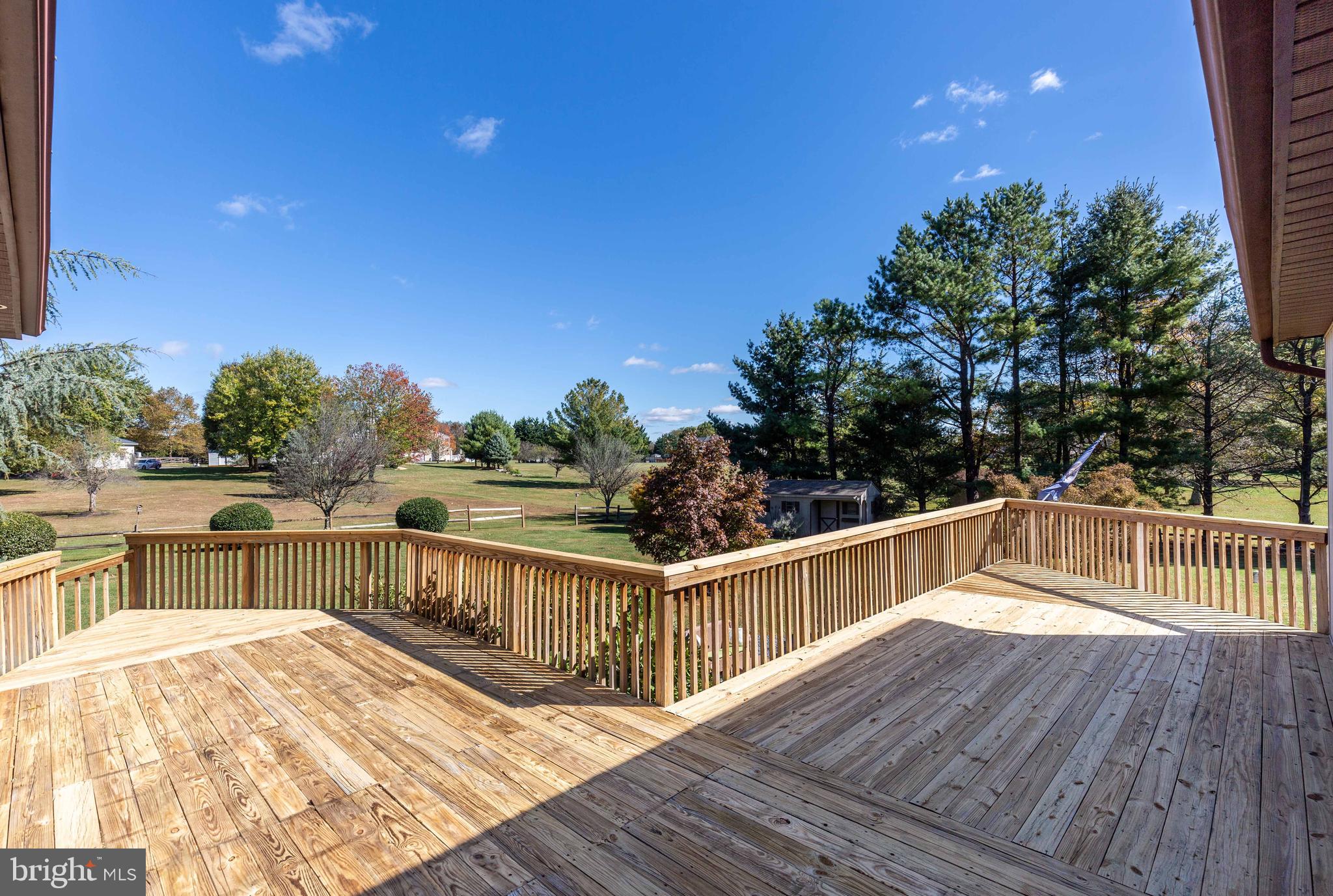 3024 Bird View Road Westminster, MD 21157 - Photo 21 of 58 Over-Sized Deck