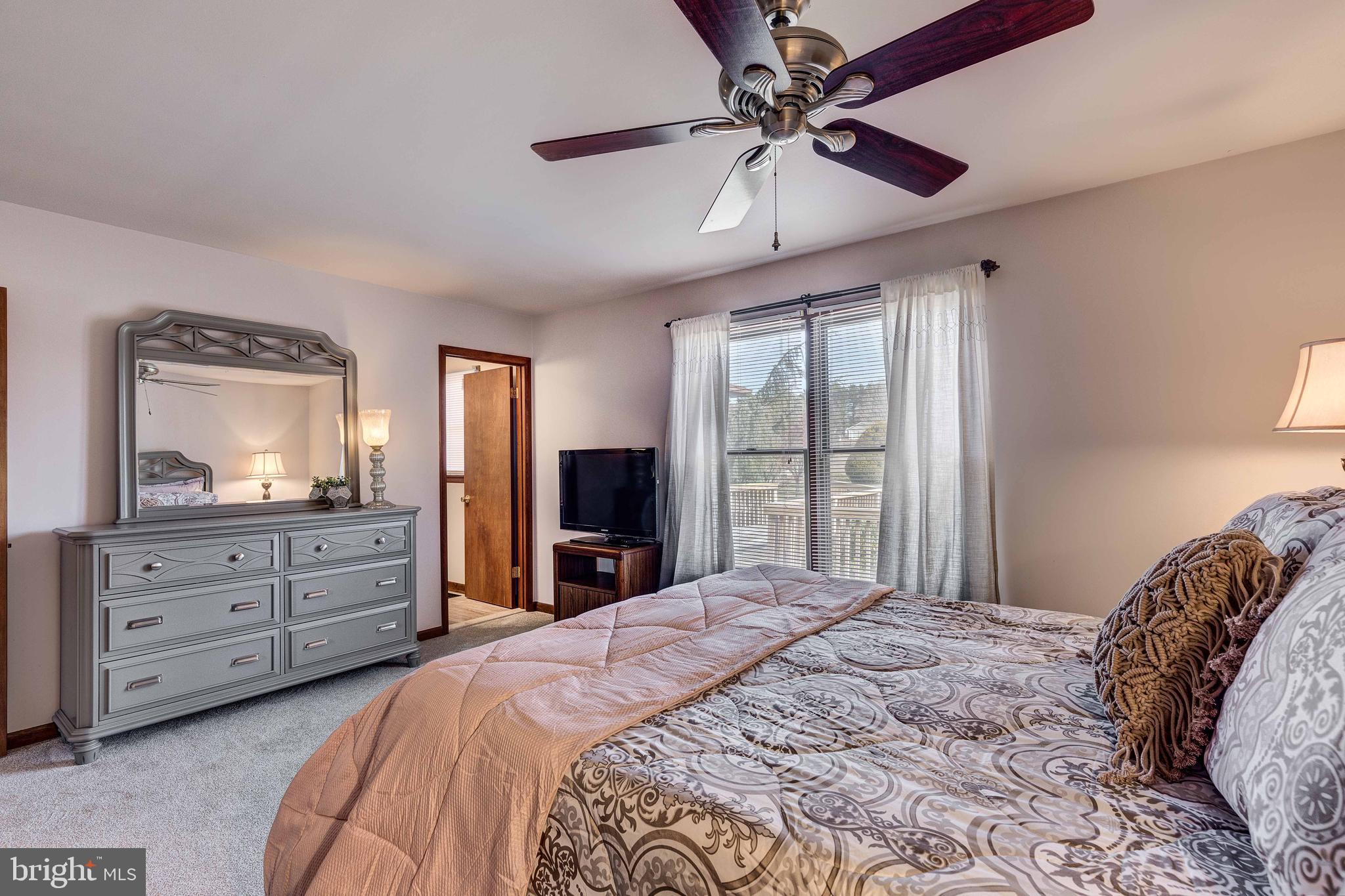 3024 Bird View Road Westminster, MD 21157 - Photo 46 of 58 Master
