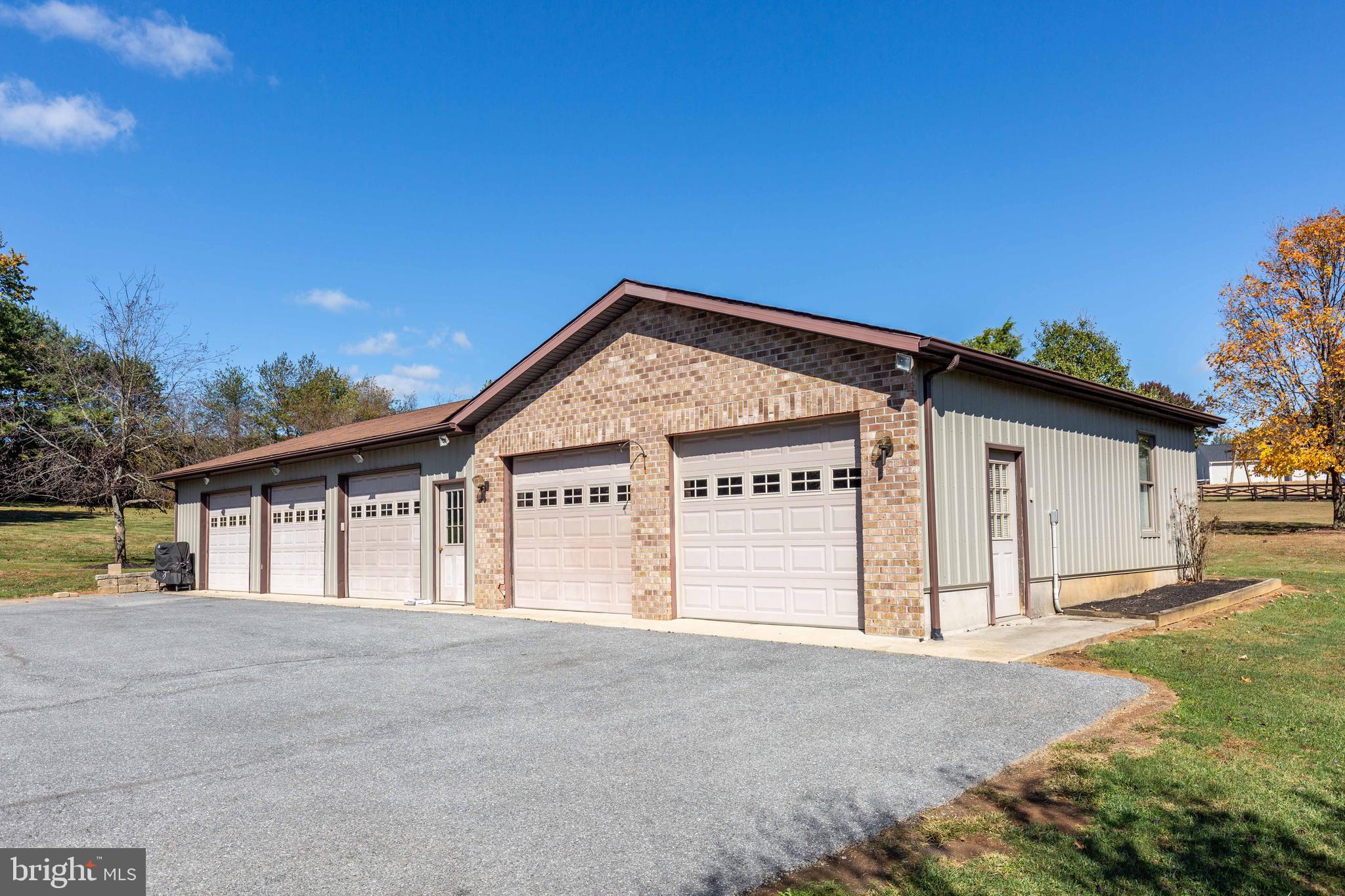 3024 Bird View Road Westminster, MD 21157 - Photo 7 of 58 Truly one of the nicest garages in the County!!!