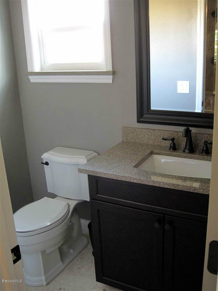 609 North Riverside Drive Indialantic, FL 32903 - Photo 10 of 12 13228919-10