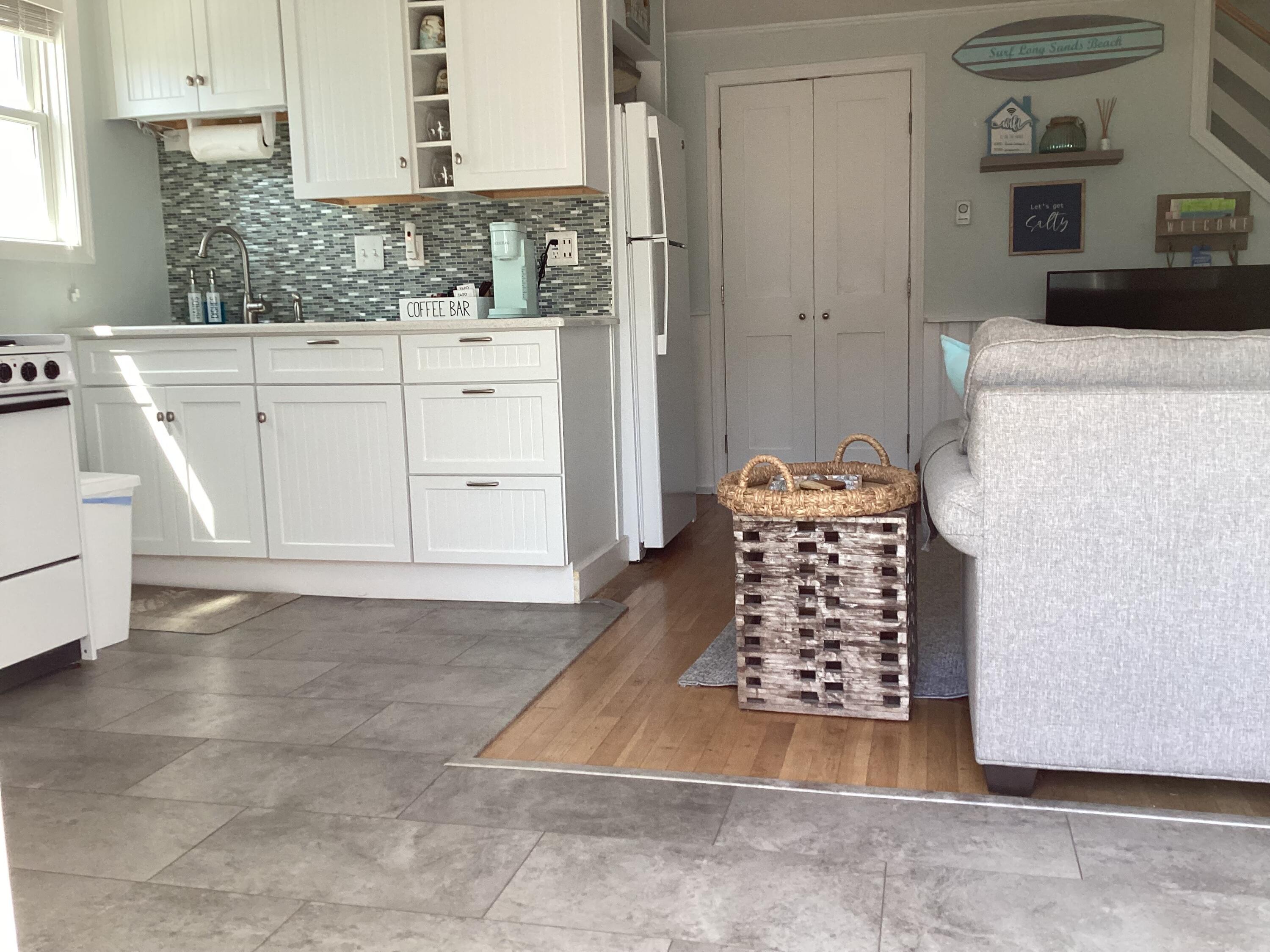 337 Long Sands Road, Unit 3 York, ME 03909 - Photo 13 of 18 IMG_0077