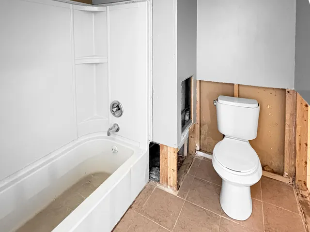 $150,000 | 956 Baxter Street Southeast, Grand Rapids, MI 49506