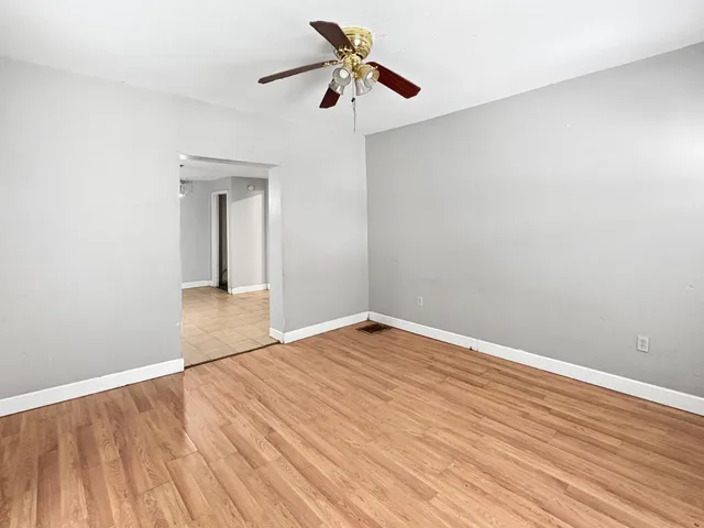 $150,000 | 956 Baxter Street Southeast, Grand Rapids, MI 49506