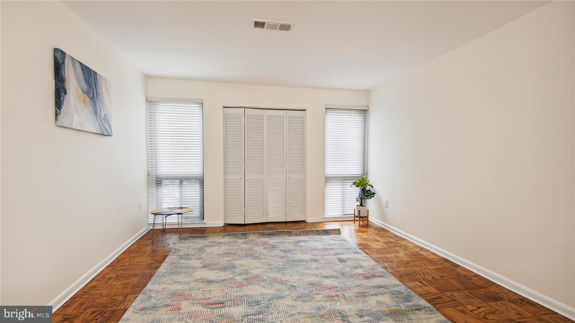 9802 Georgia Avenue, Unit 26102 Silver Spring, MD 20902 - Photo 10 of 89 Primary Bedroom