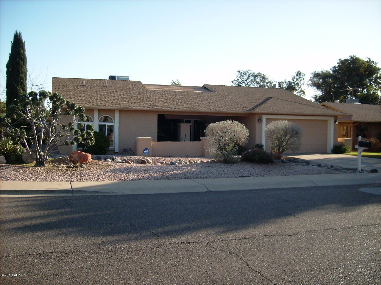 2401 West Hearn Road Phoenix, AZ 85023 - Photo 1 of 18 Front of Home