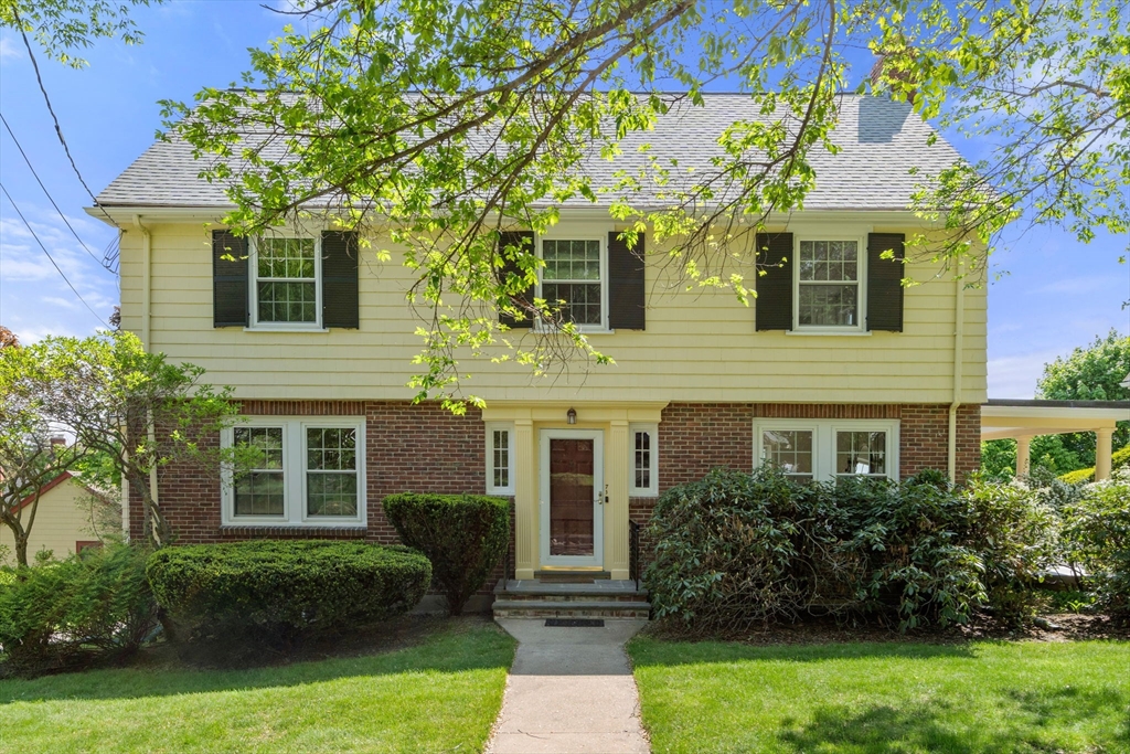 71 Elizabeth Road Belmont, MA 02478 - Photo 1 of 40 Gallery Image 1
