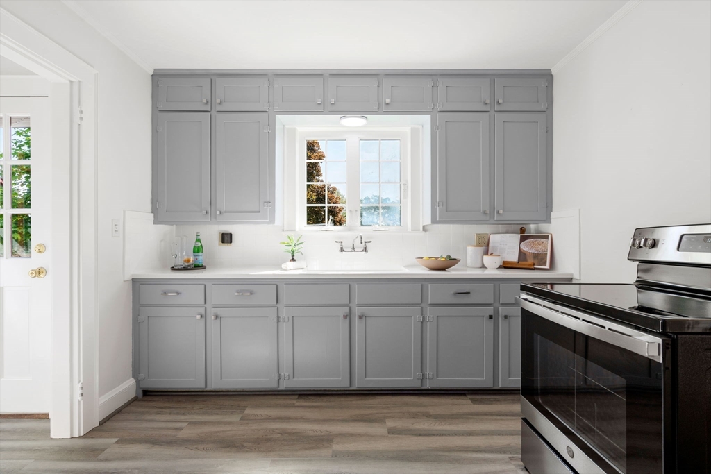71 Elizabeth Road Belmont, MA 02478 - Photo 14 of 40 Gallery Image 14