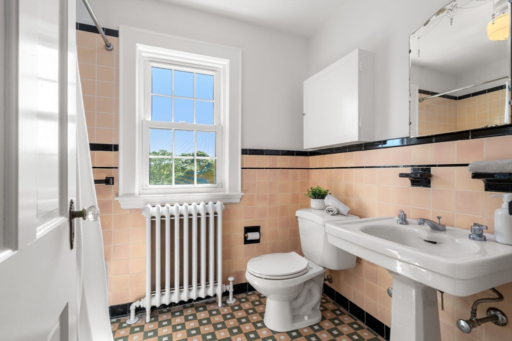 71 Elizabeth Road Belmont, MA 02478 - Photo 29 of 40 Gallery Image 29
